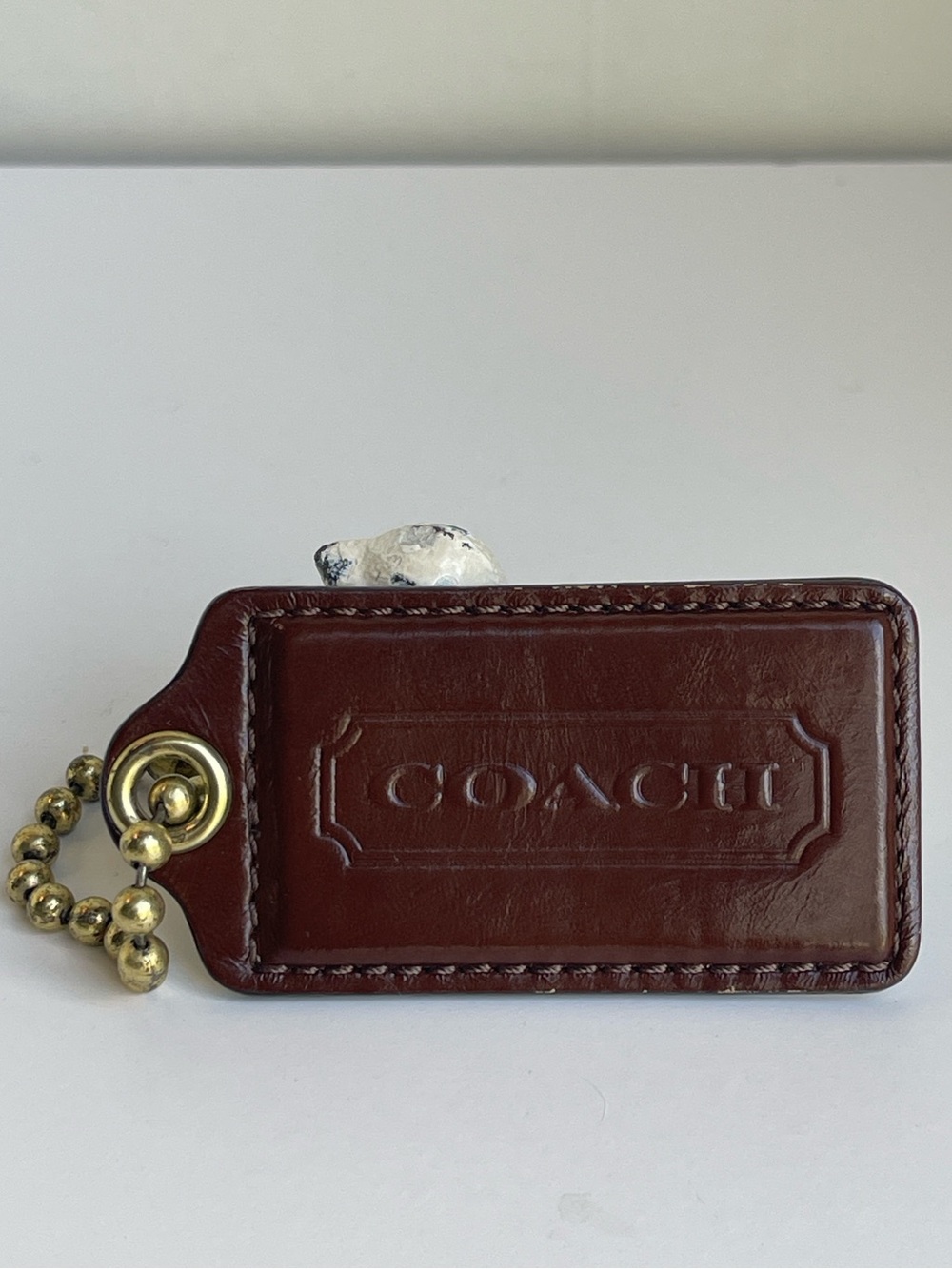 ๐ฅ4/$25๐ฅ 3โ COACH Leather Fob Bag Charm Keychain
Hang Tag